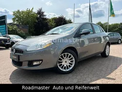 Grau Gebraucht 2009 Fiat Bravo Racing Kleinwagen | 3.490 € (Fairer Preis)