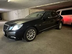 Schwarz Gebraucht 2009 Mercedes E220 Avantgarde Limousine | 7.190 € (Superpreis)