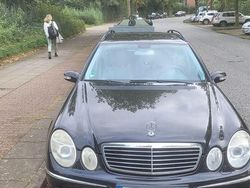 Schwarz Gebraucht 2006 Mercedes E320 Avantgarde Kombi | 8.000 € (Teuer)