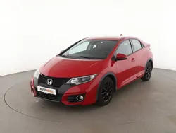 Rot Gebraucht 2015 Honda Civic Elegance Limousine | 12.990 € (Etwas zu teuer)