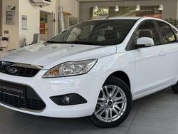 Weiß Gebraucht 2008 Ford Focus Ghia Kleinwagen | 2.750 € (Guter Preis)