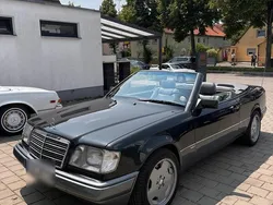 Grau Gebraucht 1995 Mercedes E220 Sportline Cabrio | 18.900 €