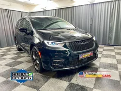 Schwarz Neu 2024 Chrysler Pacifica Touring SUV | 59.770 €