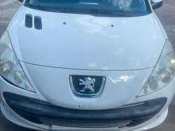 Weiß Gebraucht 2012 Peugeot 206 Kleinwagen | 750 € (Superpreis)