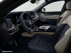 Black sapphire metallic Gebraucht 2024 BMW i7 Comfort Edition Limousine | 150.424 €