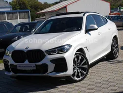 Weiß Gebraucht 2022 BMW X6 M Sport SUV | 73.780 € (Etwas zu teuer)