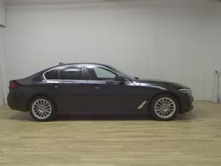 Schwarz Gebraucht 2022 BMW 520 Performance Limousine | 32.980 € (Superpreis)