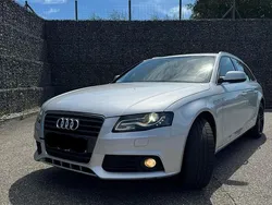 Silber Gebraucht 2009 Audi A4 Limousine | 5.000 € (Etwas zu teuer)
