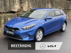 Blue flame Gebraucht 2025 Kia Ceed Comfort Limousine | 21.390 € (Superpreis)