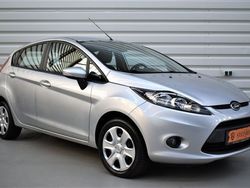 Silber Gebraucht 2010 Ford Fiesta Trend Kleinwagen | 6.690 € (Teuer)