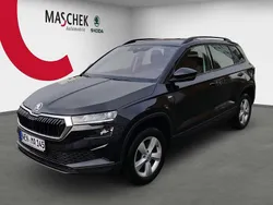 Schwarz Gebraucht 2023 Skoda Karoq Tour SUV | 32.850 € (Etwas zu teuer)