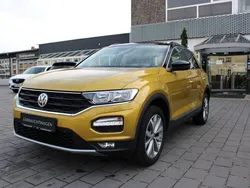 Gelb Gebraucht 2018 VW T-Roc Style SUV | 15.990 € (Guter Preis)