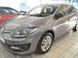 Grau Gebraucht 2014 Renault Mégane GrandTour LIMITED Kombi | 5.900 € (Etwas zu teuer)