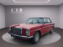 Rot Gebraucht 1975 Mercedes 240 Limousine | 13.590 €