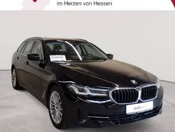 Schwarz Gebraucht 2021 BMW 530e Sport Line Kombi | 24.189 € (Fairer Preis)