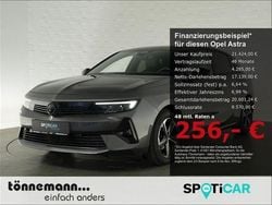 Vulkan grau Gebraucht 2024 Opel Astra Limousine | 21.424 € (Guter Preis)