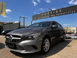 Grau Gebraucht 2017 Mercedes CLA200 Shooting Brake Kombi | 11.000 € (Teuer)