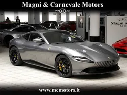 Grau Gebraucht 2022 Ferrari Roma Coupé | 223.850 € (Fairer Preis)