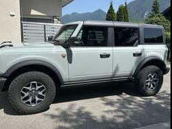 Grau Gebraucht 2023 Ford Bronco SUV | 55.400 € (Guter Preis)