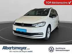 Gebraucht 2024 VW Touran Highline Van / Kleinbus | 35.878 € (Etwas zu teuer)