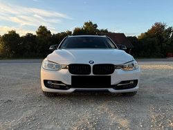 Weiß Gebraucht 2015 BMW 325 Sport Line Kombi | 14.500 € (Fairer Preis)