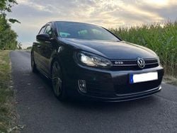 Grau Gebraucht 2010 VW Golf VI GTD Limousine | 11.000 €