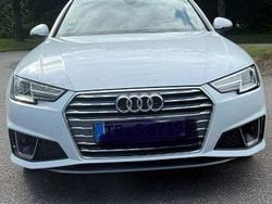 Weiß Gebraucht 2019 Audi A4 S-Line Kombi | 20.099 € (Guter Preis)
