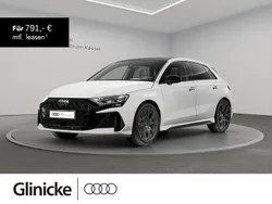 Weiß Neu 2024 Audi RS3 Sportback Ambiente Kleinwagen | 72.990 €