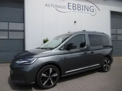 Grau Gebraucht 2021 VW Caddy Style Van / Kleinbus | 29.990 € (Etwas zu teuer)