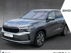Grau Gebraucht 2024 Skoda Kodiaq Selection SUV | 49.490 € (Fairer Preis)
