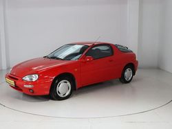 Rot Gebraucht 1992 Mazda MX3 Kleinwagen | 1.490 €