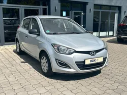 Silber Gebraucht 2014 Hyundai i20 Edition Kleinwagen | 4.790 € (Fairer Preis)