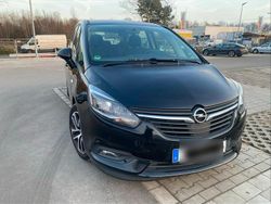 Schwarz Gebraucht 2018 Opel Zafira Van / Kleinbus | 6.500 €
