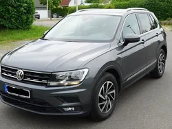 Grau Gebraucht 2019 VW Tiguan Join SUV | 18.800 € (Guter Preis)