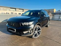 Schwarz Gebraucht 2019 Volvo XC40 R-Design SUV | 31.500 € (Teuer)