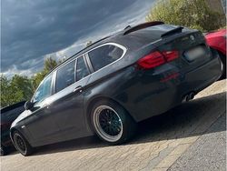 Braun Gebraucht 2012 BMW 530 Kombi | 11.299 €