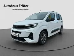 Weiß Gebraucht 2024 Opel Combo Life Limousine | 30.980 € (Teuer)