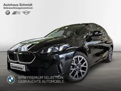 Saphirschwarz Gebraucht 2024 BMW 118 Sport Line Kleinwagen | 33.650 € (Teuer)