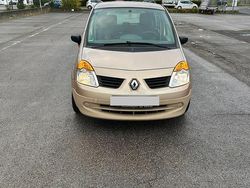 Gold Gebraucht 2006 Renault Modus Van / Kleinbus | 2.000 €