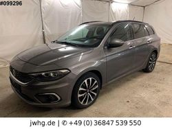 Grau Gebraucht 2016 Fiat Tipo Lounge Kombi | 5.450 € (Guter Preis)