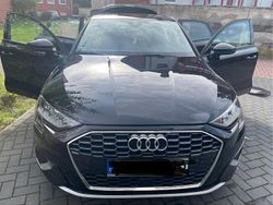Schwarz Gebraucht 2020 Audi A3 Limousine | 23.999 €