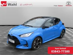Neptunblau Gebraucht 2024 Toyota Yaris Hybrid Edition Limousine | 24.990 € (Guter Preis)