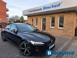 Schwarz Gebraucht 2025 Volvo V60 Plus Kombi | 35.990 € (Guter Preis)