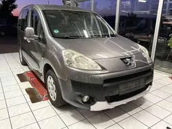 Other Gebraucht 2011 Peugeot Partner Tendance Van / Kleinbus | 4.650 €
