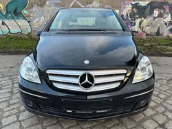 Schwarz Gebraucht 2007 Mercedes B200 Van / Kleinbus | 1.950 € (Fairer Preis)