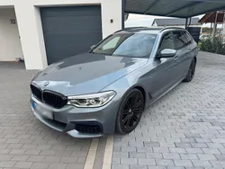 Grau Gebraucht 2019 BMW 520 Shadowline Kombi | 23.500 € (Fairer Preis)