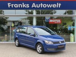 Blau Gebraucht 2010 VW Touran Trendline Van / Kleinbus | 6.400 € (Fairer Preis)