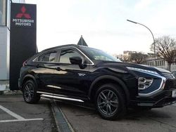 Pantherschwarz Gebraucht 2022 Mitsubishi Eclipse Cross Top SUV | 23.990 € (Teuer)