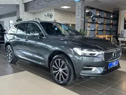Onyx black / Gebraucht 2022 Volvo XC60 R-Design SUV | 44.990 € (Fairer Preis)