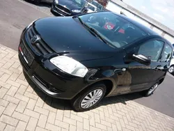 Schwarz Gebraucht 2006 VW Fox Basis Kleinwagen | 1.470 € (Fairer Preis)